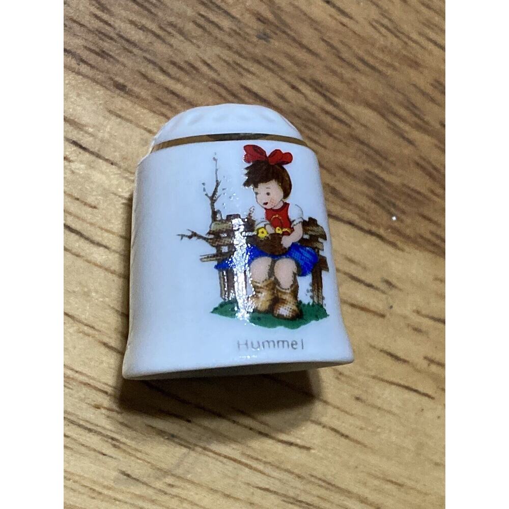 Hummel Porcelain Thimble from Goebel Germany - Little girl sitting on a Bench